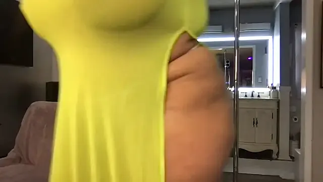 LexaCoy – webcam model profile photo Image 13