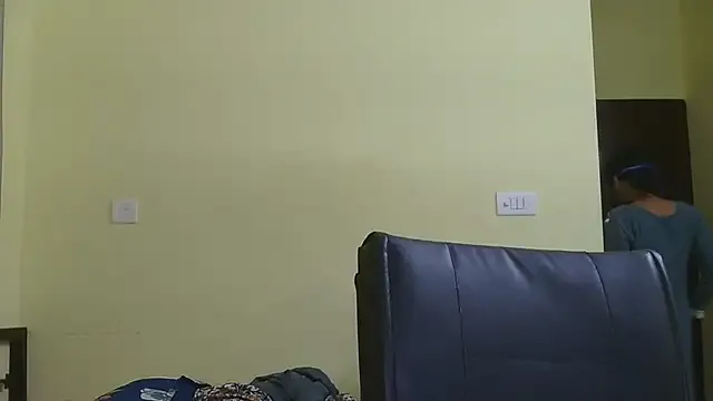 VivianBasset – webcam model profile photo Image 6