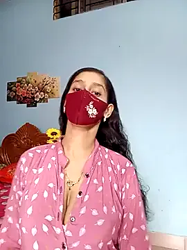 MollyBoston – webcam model profile photo Image 10