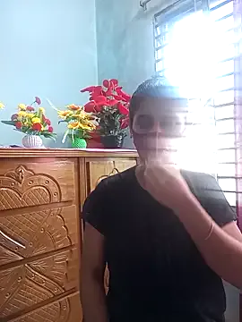 MollyBoston – webcam model profile photo Image 12