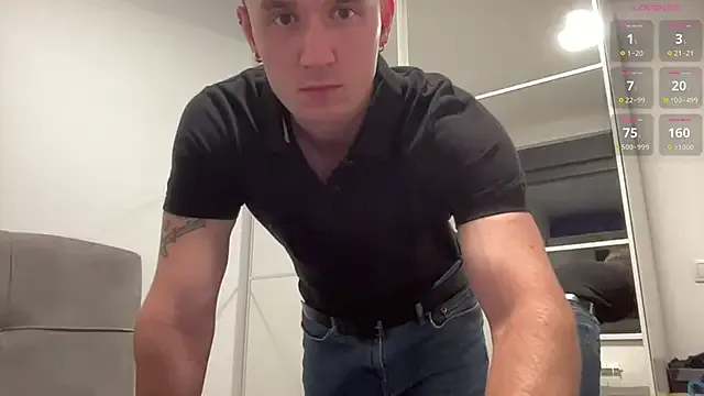 Dolce – webcam model profile photo Image 2