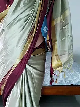 CatalinaDalessio – webcam model profile photo Image 13