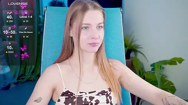 Dolce – webcam model profile photo Image 12