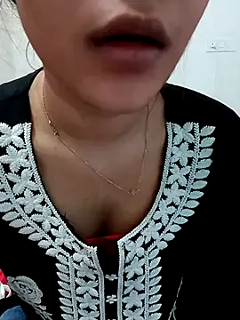 Dolce – webcam model profile photo Image 16