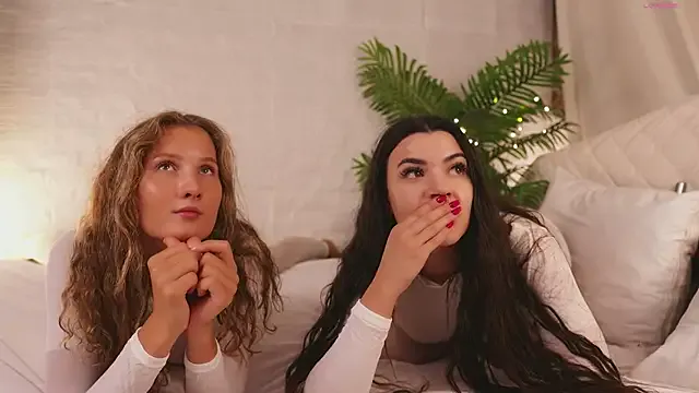 JessieLiu – webcam model profile photo Image 4