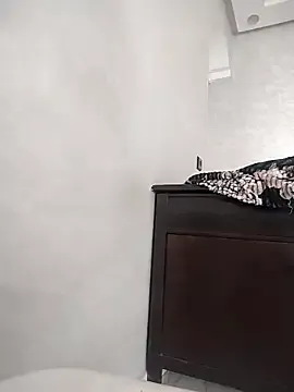 SarithaBroun – webcam model profile photo Image 3