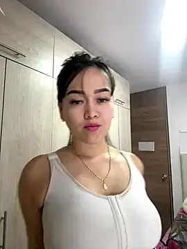 BeatriceVazqueze – webcam model profile photo Image 9