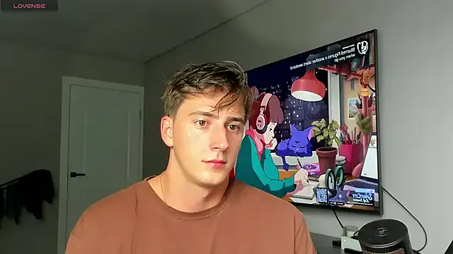 AdeleWood – webcam model profile photo Image 13