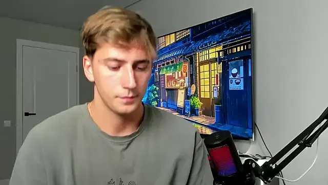 AdeleWood – webcam model profile photo Image 18