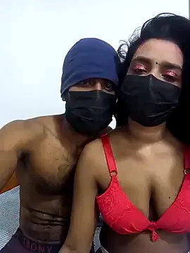 PollyElfi – webcam model profile photo Image 11