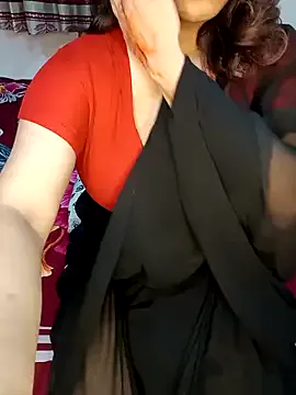 KateGale – webcam model profile photo Image 13