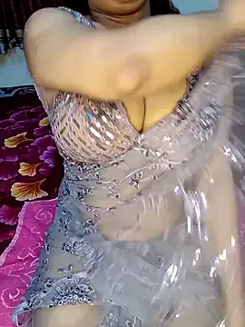 KateGale – webcam model profile photo Image 17