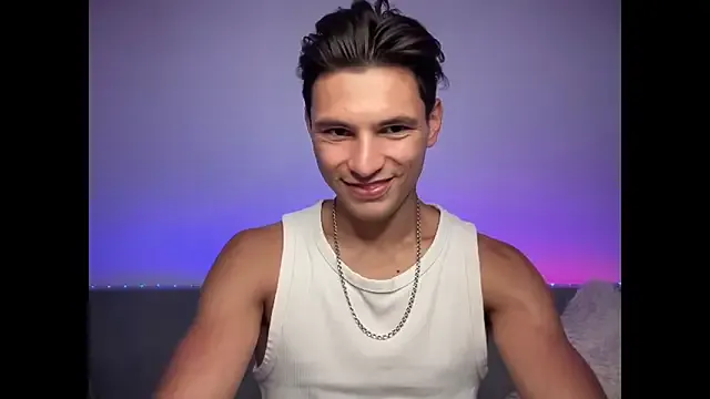 KateGale – webcam model profile photo Image 12