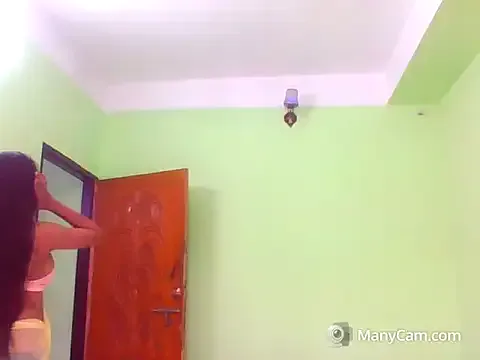 HaleyLyon – webcam model profile photo Image 12