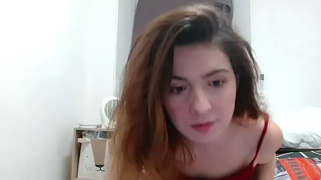 kiraa-0051 – webcam model profile photo Image 7