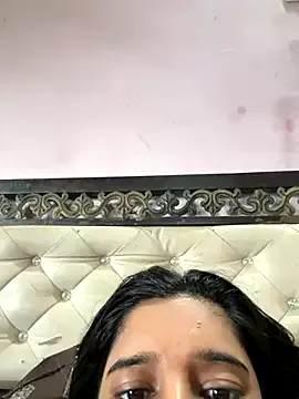 HaleyLyon – webcam model profile photo Image 4