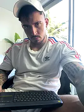 Sarawhitee – webcam model profile photo Image 13