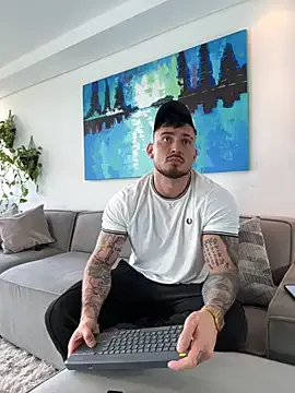 Sarawhitee – webcam model profile photo Image 18