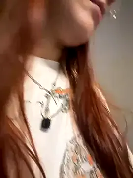 molochnaya000 – webcam model profile photo Image 10