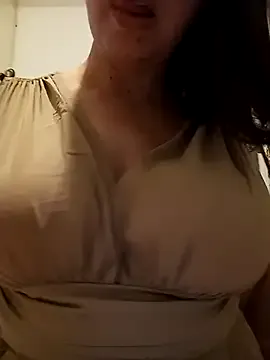 MarisaKarter – webcam model profile photo Image 3