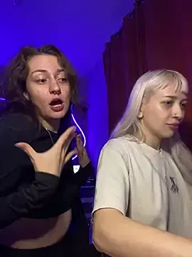 LaraOlson – webcam model profile photo Image 19