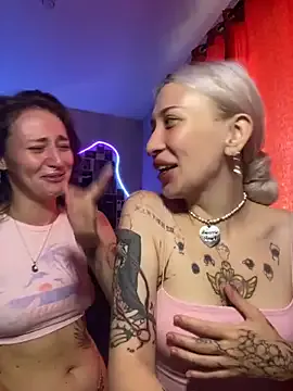 LaraOlson – webcam model profile photo Image 8