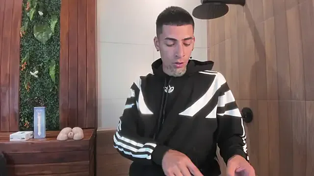 miamellycious – webcam model profile photo Image 18