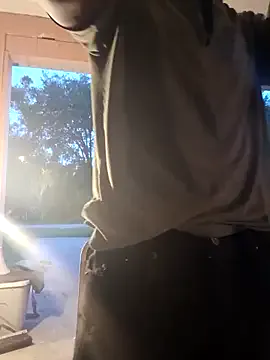 Dolce – webcam model profile photo Image 5