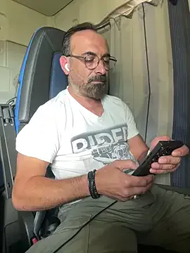 Dolce – webcam model profile photo Image 12