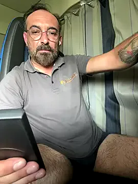 Dolce – webcam model profile photo Image 13