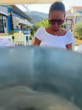 FayeFlame – webcam model profile photo Image 3