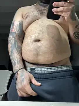 AdeleWood – webcam model profile photo Image 7