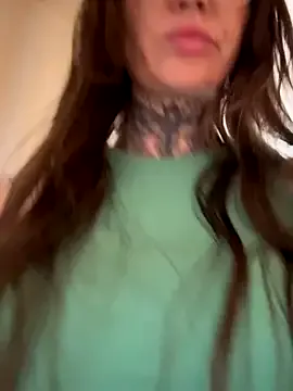 3hotandyoung3 – webcam model profile photo Image 7