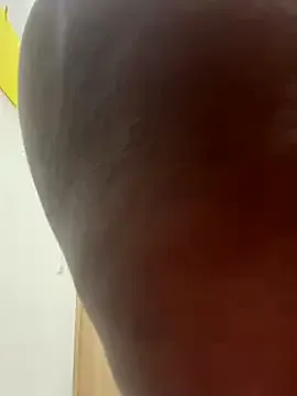 CatalinaDalessio – webcam model profile photo Image 2