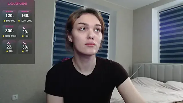 KateGale – webcam model profile photo Image 3