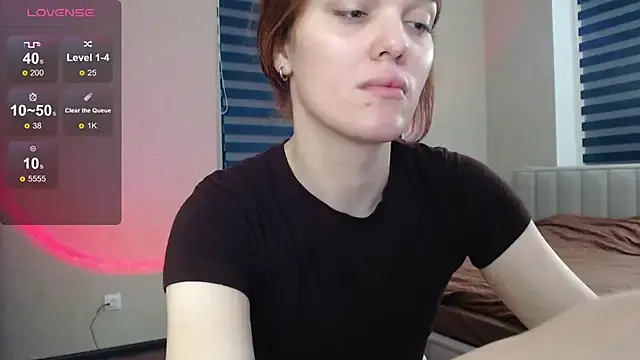 KateGale – webcam model profile photo Image 8