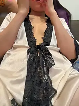 CatalinaDalessio – webcam model profile photo Image 2