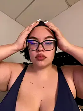 SheenaBrooke – webcam model profile photo Image 3