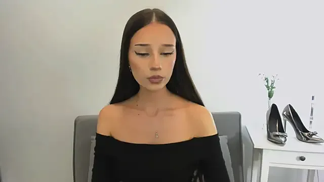 Alirawrz – webcam model profile photo Image 7