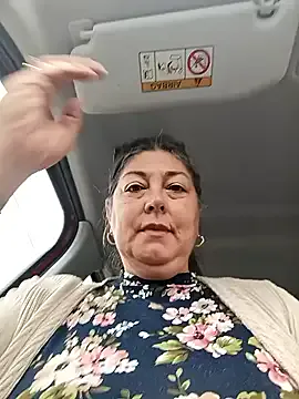 KateGale – webcam model profile photo Image 10