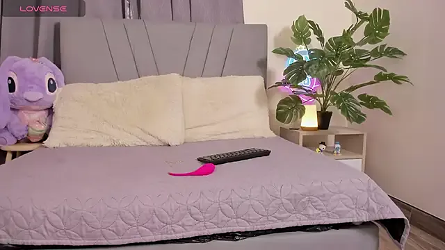 RuddyReyes – webcam model profile photo Image 9