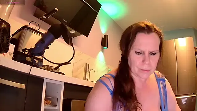 Anna_Love1 – webcam model profile photo Image 2