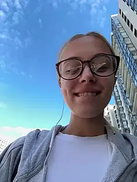 ElaRossie – webcam model profile photo Image 11