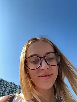 ElaRossie – webcam model profile photo Image 4