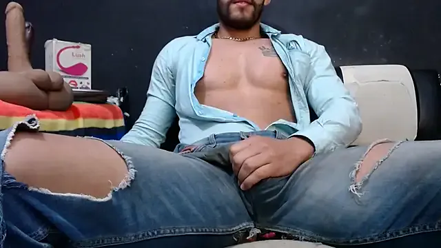 AlisonColemans – webcam model profile photo Image 3