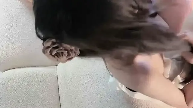 Bella – webcam model profile photo Image 10