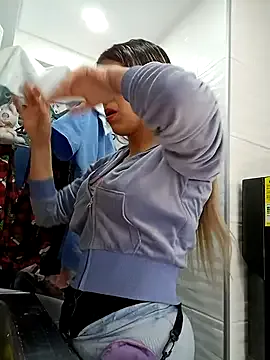 BeatriceVazqueze – webcam model profile photo Image 14