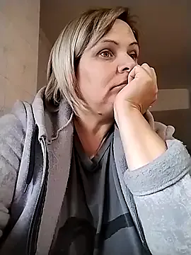 AdrianaAndrade – webcam model profile photo Image 17