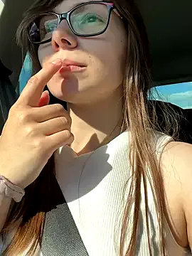 EstefaniaBrown – webcam model profile photo Image 5