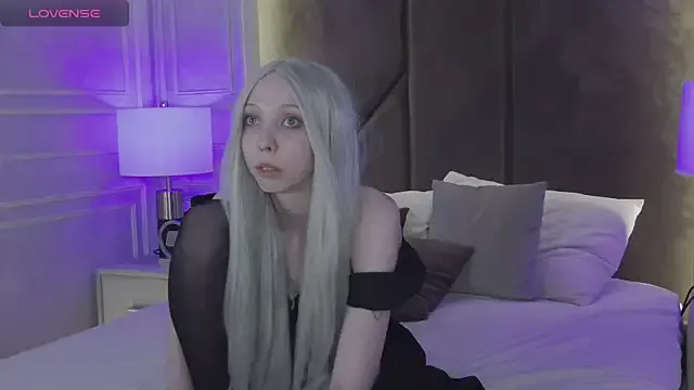 marsandvenera – webcam model profile photo Image 7